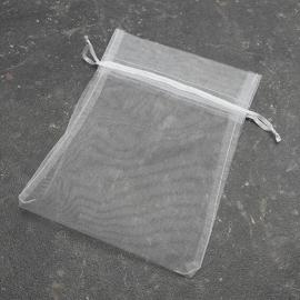 Bolsitas de organza con cierre de cinta de raso blanco | 150 x 200 mm