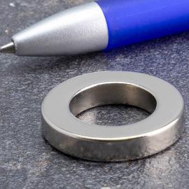 Imanes con forma de anillo de neodimio, niquelados 26.75 mm | 16 mm
