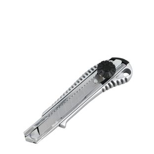 Cutter de metal con rueda de bloqueo 