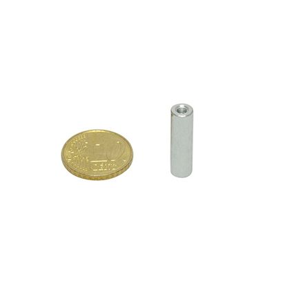 Bases magnéticas cilíndricas de neodimio con agujero roscado 6 mm | 20 mm