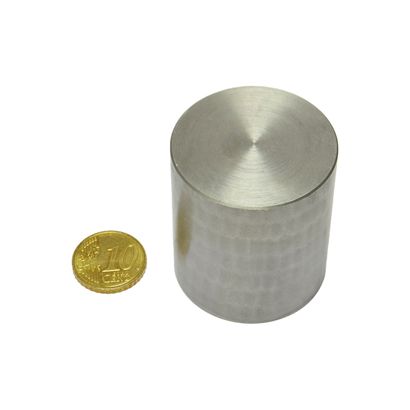 Bases magnéticas cilíndricas de AlNiCo con carcasa lisa 40 mm